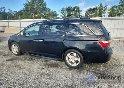 2013 Honda Odyssey Touring from USA, damaged, VIN 5FNRL5H91DB018514
